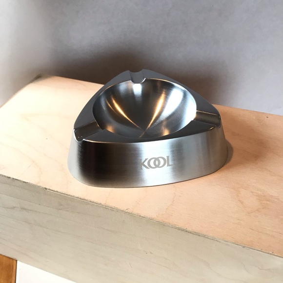 kool cigarette ashtray Accents | Rare Vintage Kool Metal Triangular Ashtray Tobacciana